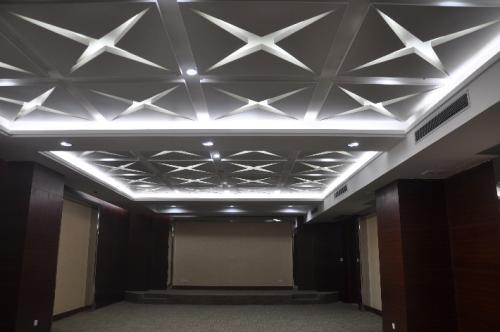 办公室铝扣板-办公室吊顶材料选什么