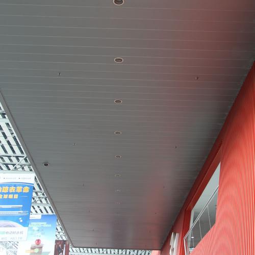 最近的铝扣板公司-你要找的铝扣板生产厂家