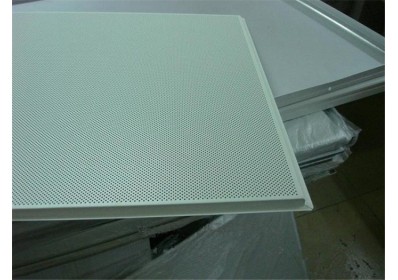 微孔吊顶铝扣板-佛山铝天花厂家讲解穿孔铝扣板的特点有哪些