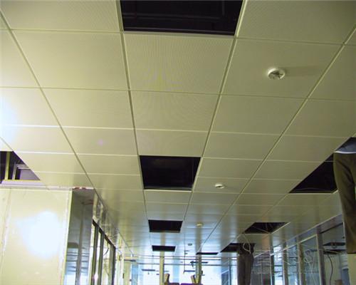 机房专用铝扣板-机房吊顶为什么要用防静电的铝扣板