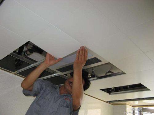 条形铝扣板吊顶的报价-铝扣板生产厂家教你条形铝扣板怎么拆