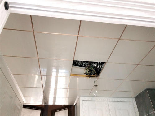 哑光无图案铝扣板-哑光无图案铝扣板-铝扣板光面和哑光图