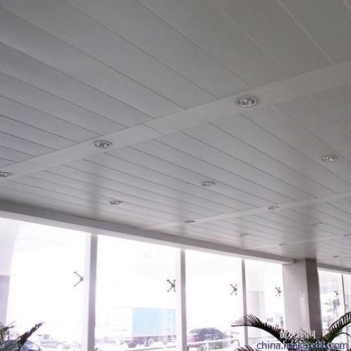 长条铝扣板的规格-工程铝扣板生产厂家讲讲铝单板的规格厚度有哪些