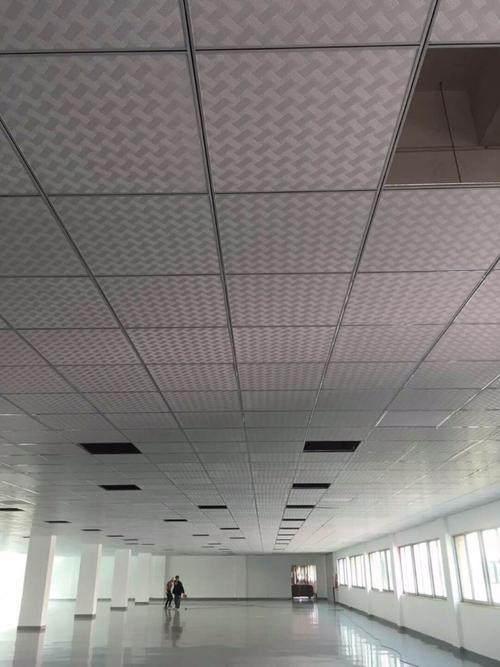 室内隔墙铝扣板装饰材料-室内铝扣板厂家讲讲这些材料怎样