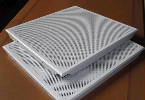 吸音铝扣板吊顶-佛山铝天花厂家之隔音吊顶天花选购技巧