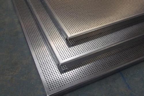 铝扣板哪里有生产厂-南宁哪里有生产铝扣板-铝扣板生产厂武汉哪里有