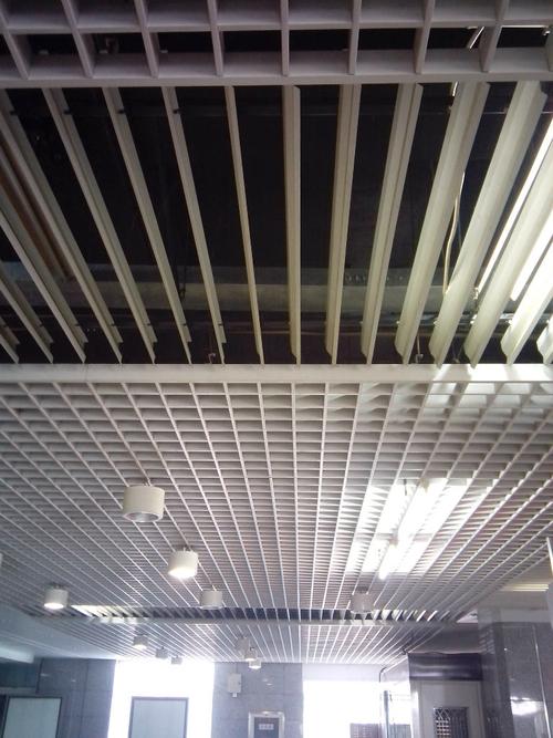 鸡西铝扣板-广西贵港天花铝扣板厂家问餐厅用什么天花好看