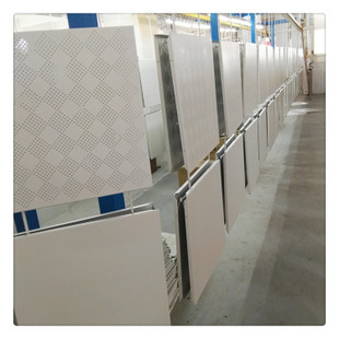 厂房集成吊顶材料-想知道厨房吊顶材料怎么选