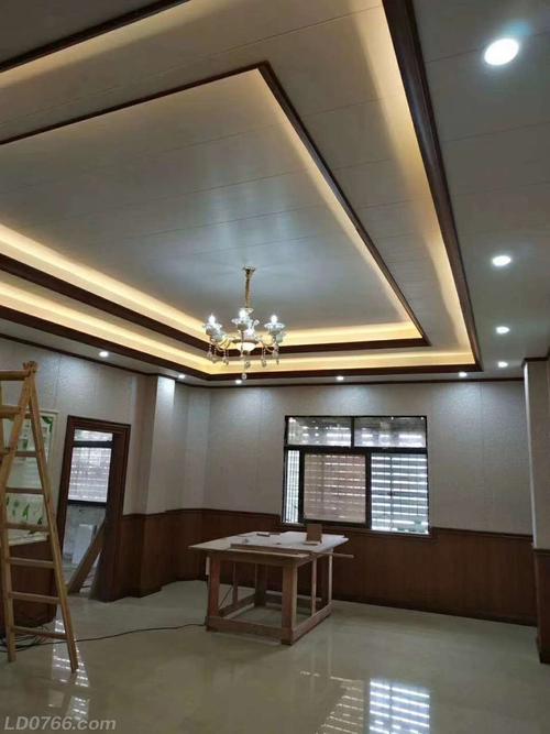 铝扣板造型天花-听佛山铝天花厂家讲讲不同铝挂片吊顶的特点