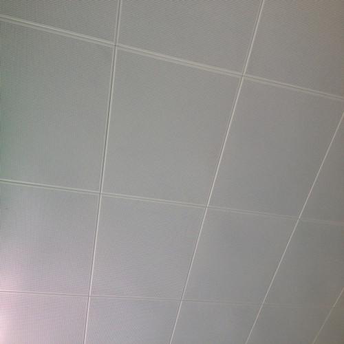 方形铝合金扣板-铝扣板批发厂家教你一招学C型铝条扣板怎么装