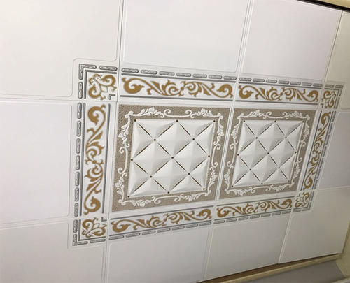 客厅铝扣板走边图-客厅铝扣板走边效果图-客厅铝扣板走一圈边顶效果图