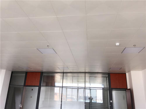 生产铝扣板的技术-冲孔铝扣板吊顶的特点