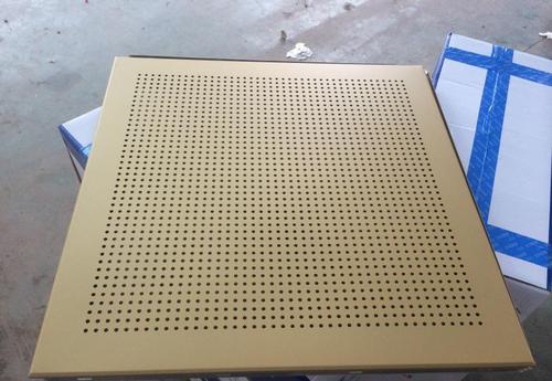 微孔吊顶铝扣板-佛山铝天花厂家讲解穿孔铝扣板的特点有哪些