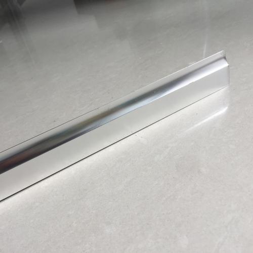 集成吊顶折边图片-集成吊顶房梁怎么装