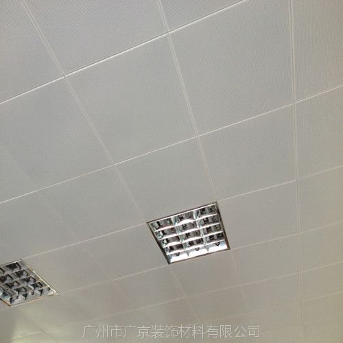 铝扣板吊顶的工程-大型高校铝扣板工程案例效果图