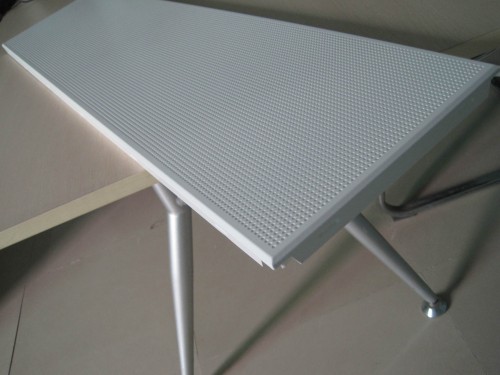 生产铝扣板吊顶厂家-佛山铝扣板厂家讲讲铝扣板价格差在哪里