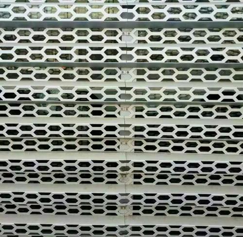 西宁铝扣板吊顶厂家-吊顶铝扣板厂家南宁直销讲解