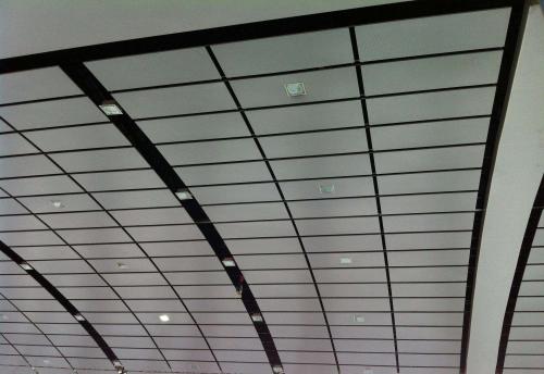 铝扣板做异型角-铝扣板异型的做法-铝扣板能做异型顶