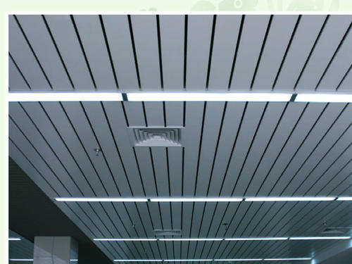 型条形铝扣板-铝扣板生产厂家来介绍下铝条扣的优点有哪些