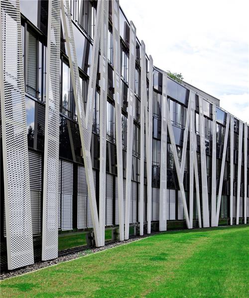 铝单板屋顶构造