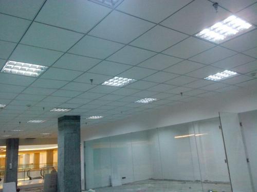 厨卫吊顶铝扣板需要多少钱-厨房铝扣板天花需要多少钱-厨房铝扣板需要吊下来多少钱