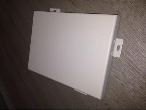 济南装饰铝单板-穿孔铝单板构成的济南长清世茂广场主体建筑外墙