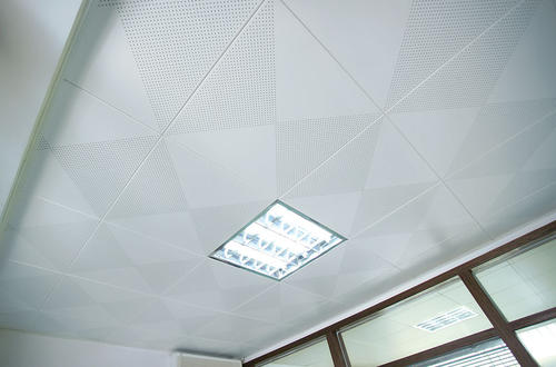 冲孔铝扣板吊顶-想知道冲孔铝扣板有哪些优点