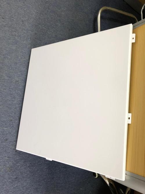 福州铝扣板品牌-广州厂家告诉你选工装铝扣板什么最重要