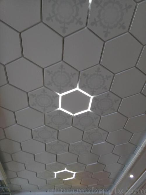 卫生间集成吊顶铝扣板规格-卫生间集成铝扣板吊顶-卫生间铝扣板规格尺寸