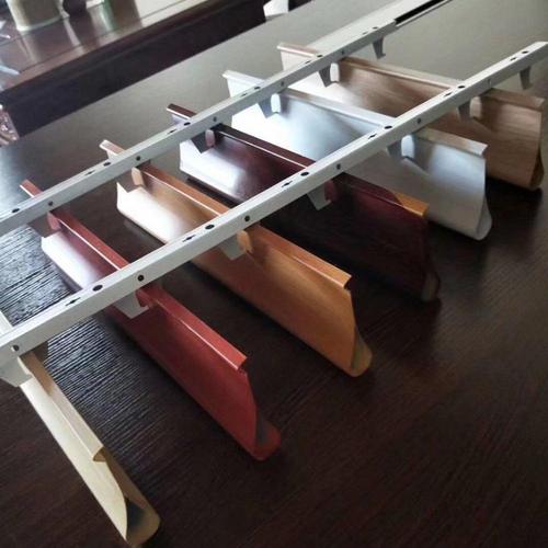 哈尔滨铝方通公司-型材铝方通天花的特点