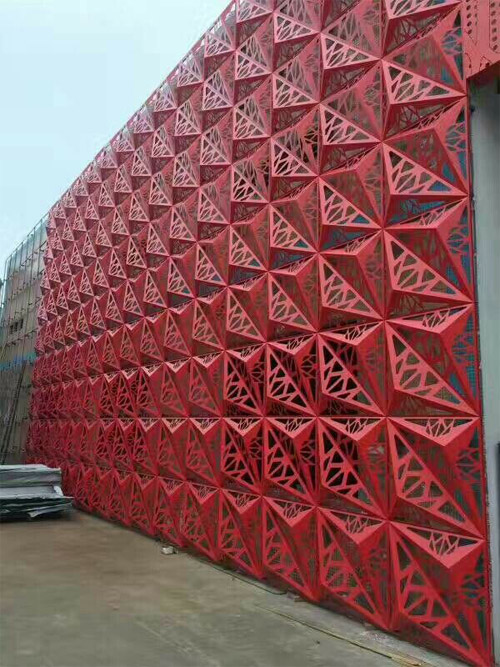 大连外墙铝单板-户外铝单板、弧形铝单板装饰大连恒隆广场