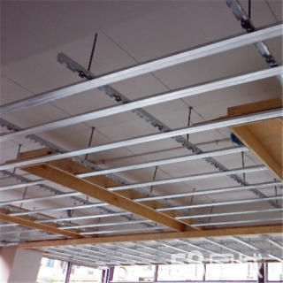 铝扣板工装吊顶-广州厂家告诉你选工装铝扣板什么最重要