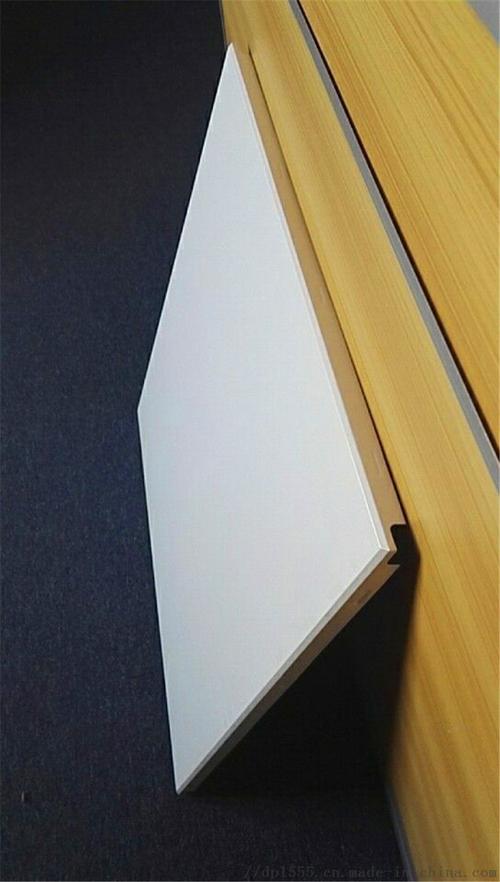 办公楼铝扣板-从办公室铝扣板厂家这