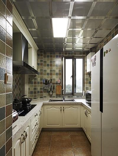 厨房集成吊顶效果材质-厨房铝扣板吊顶厂家给你深度剖析铝扣板和石膏板那个更好