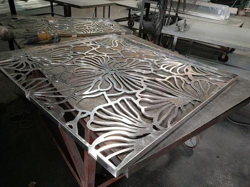 粉末喷涂铝单板-如何正确选购铝单板