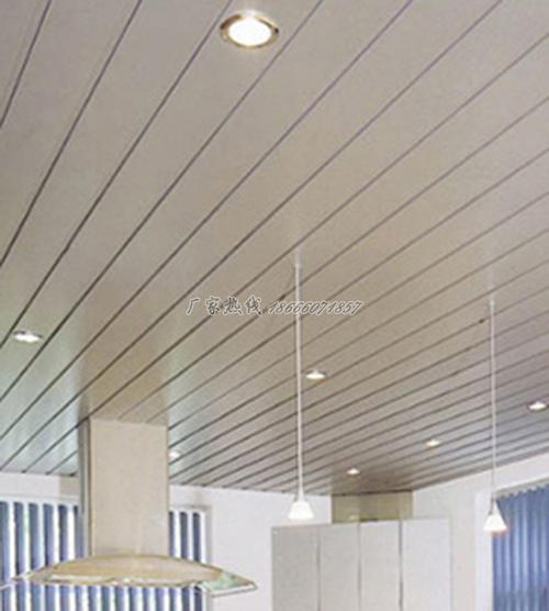 长条型铝扣板-铝扣板批发厂家教你一招学C型铝条扣板怎么装