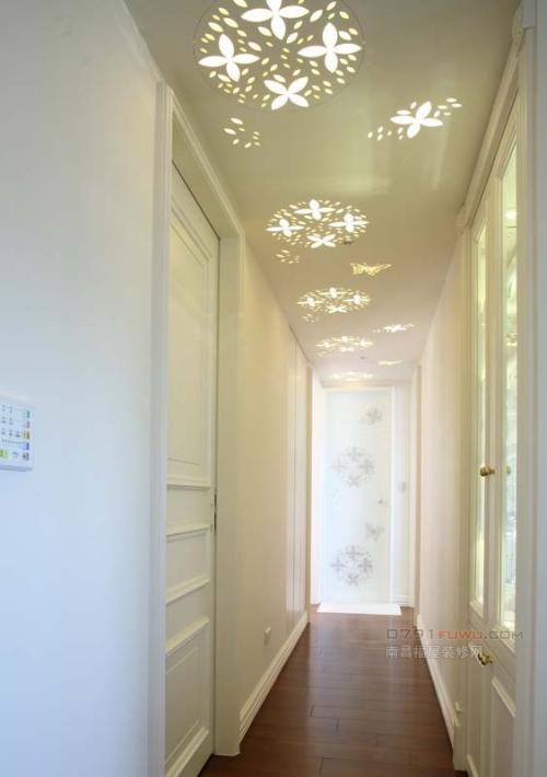 家装使用铝方通-佛山铝天花厂家讲铝方通可不背锅