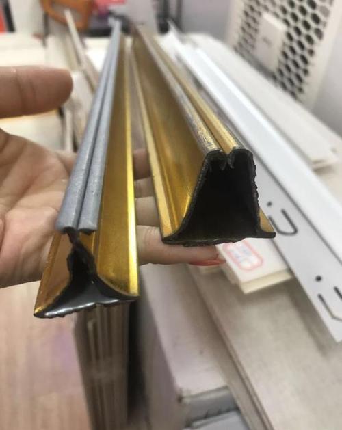 长条铝扣板吊顶安-安陆市长条铝扣板多少钱-长条型铝扣板吊顶