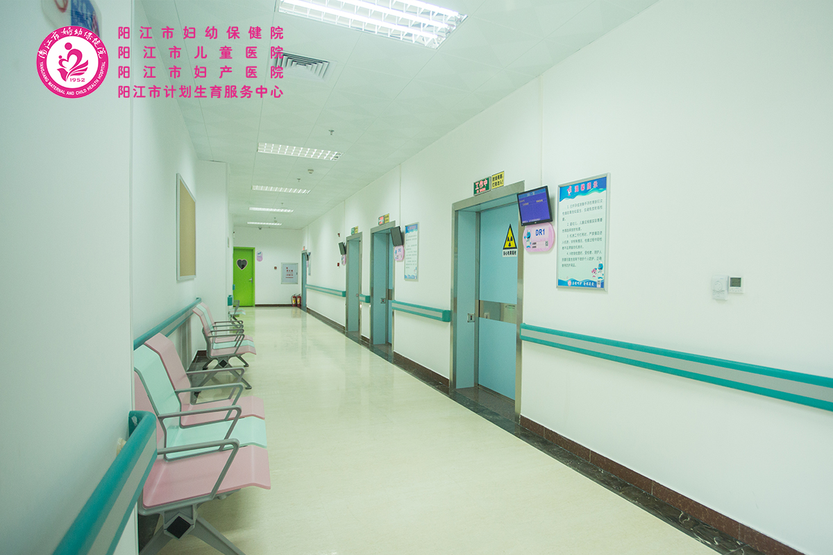 医院铝扣板吊顶