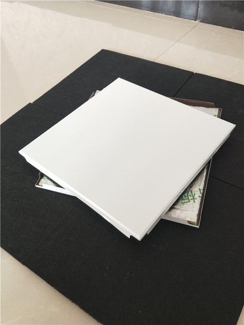 铝扣板复合板-铝单板厂家的复合板系列之瓦楞板