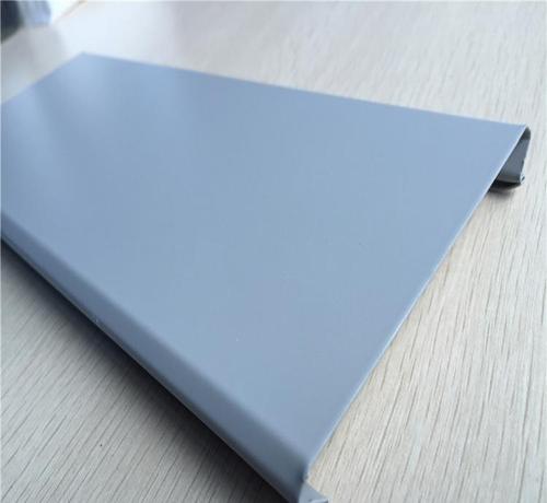 扣板吊顶长条形图片-小心买到劣质扣板吊顶