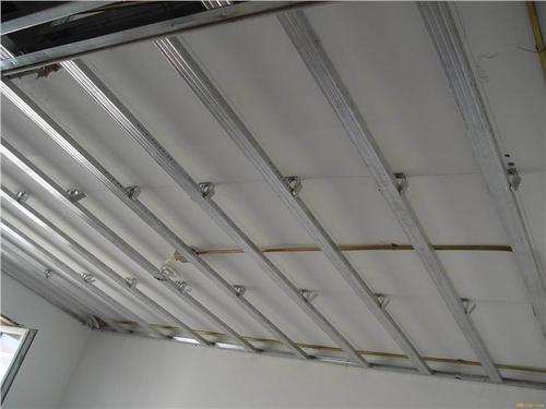 厂房吊集成吊顶-集成吊顶灯坏了要怎么换