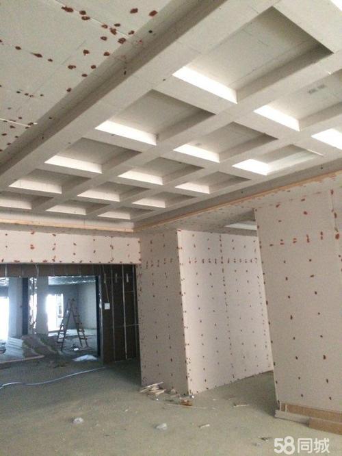 室内隔墙铝扣板装饰材料-室内铝扣板厂家讲讲这些材料怎样