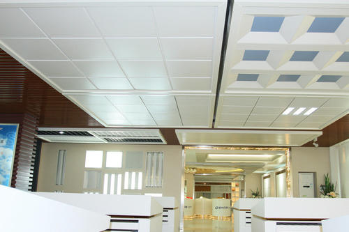 防火防潮铝扣板-厨卫用石膏吊顶还是铝扣板吊顶好