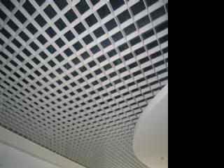 铝扣板铝吊顶-铝扣板和铝格栅吊顶那个比较好