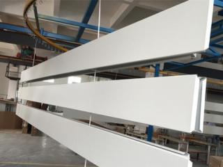 加油站铝扣板吊顶-加油站铝条扣吊顶多少钱一平