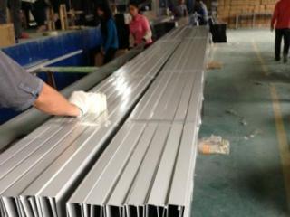 600铝扣板图片大全-带冲孔铝扣板吊顶图片来给你讲讲冲孔铝扣板这些事