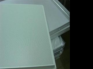 跌级铝扣板-佛山铝扣板厂家装修小秘籍