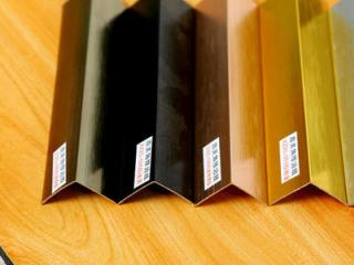 铝扣板阴角-客厅铝扣板吊顶厂家来讲讲