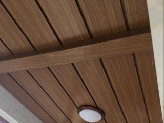 生态板吊顶和铝扣板吊顶-铝扣板和生态木哪个好